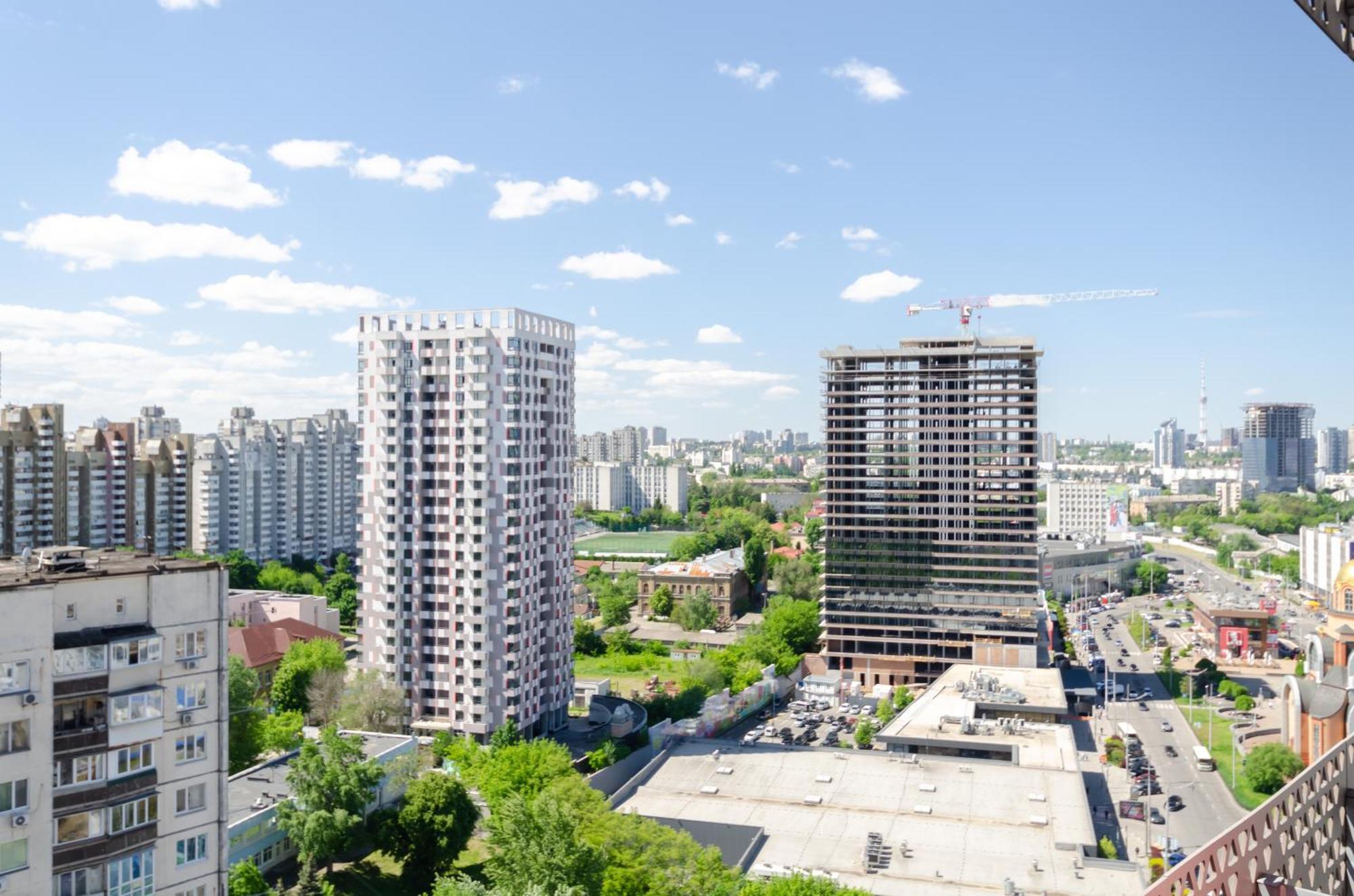 Petrovdom 90-201 In Rc Kvartet Modern Life In Black And White Kyiv Exterior photo